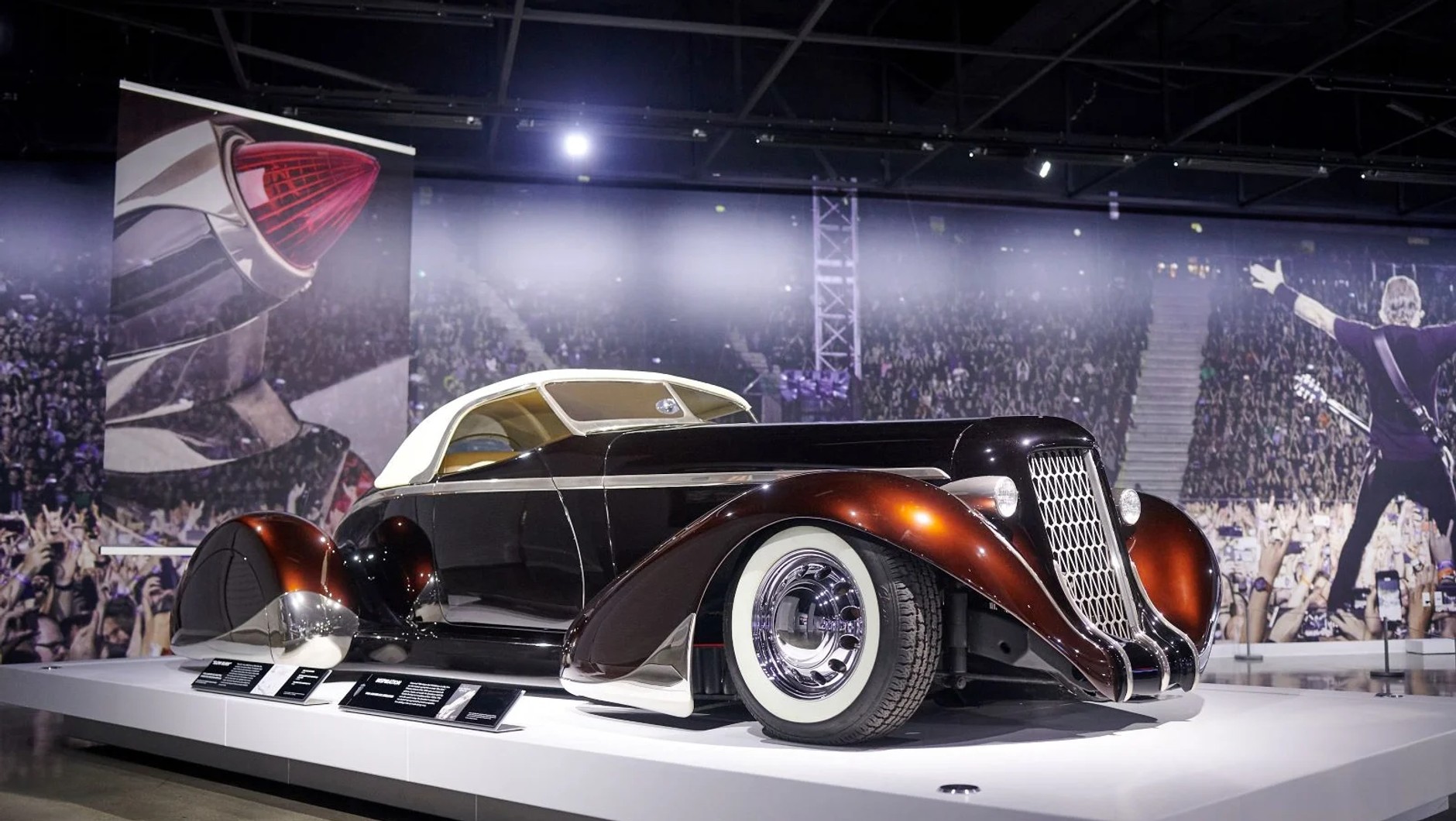 Auburn 852 Boattail Speedster Jamesa Hetfielda (Metallica)