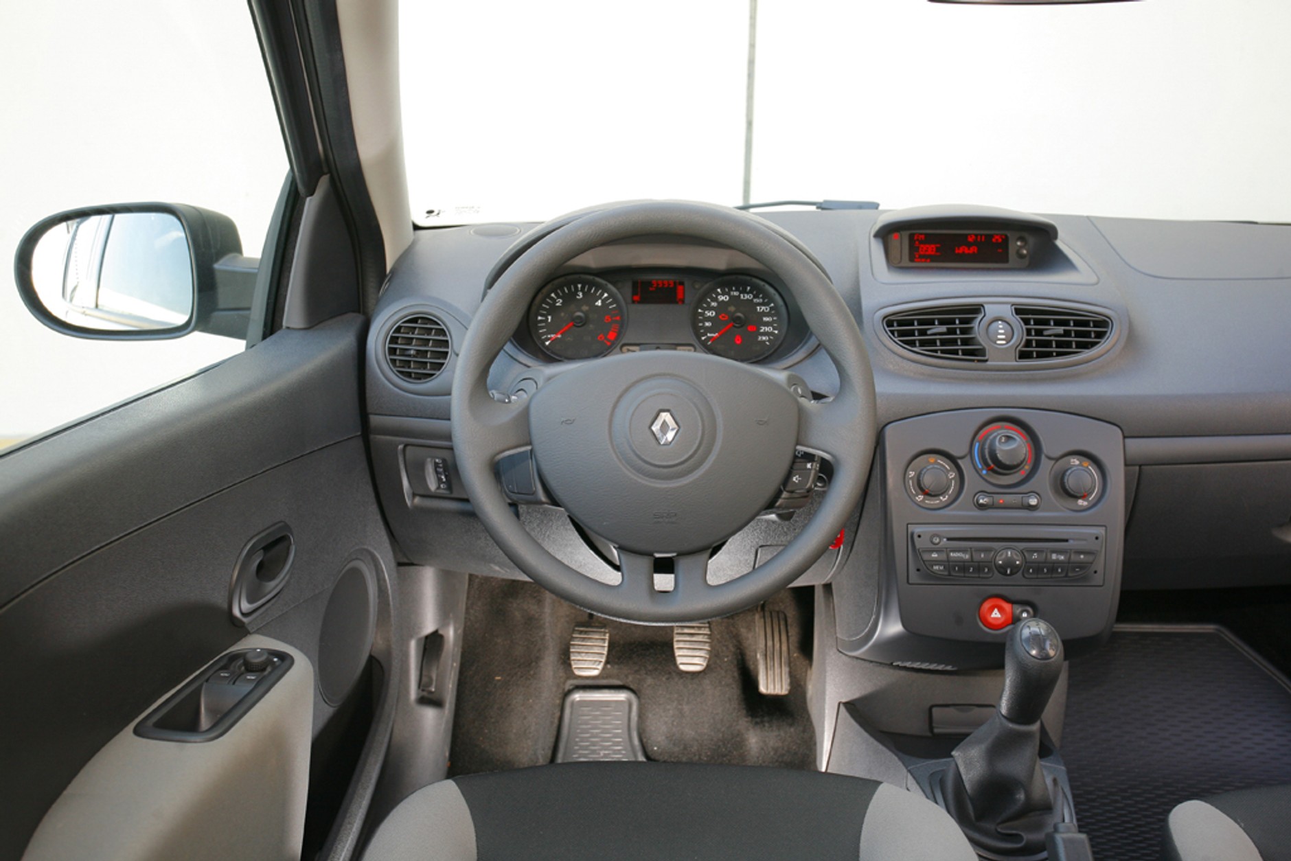 Renault Clio Grandtour - Rodzinnie i bez szaleństw