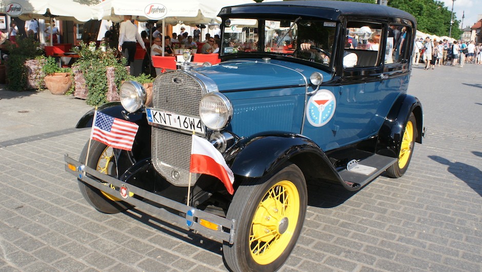 Ruch uliczny w latach 30.