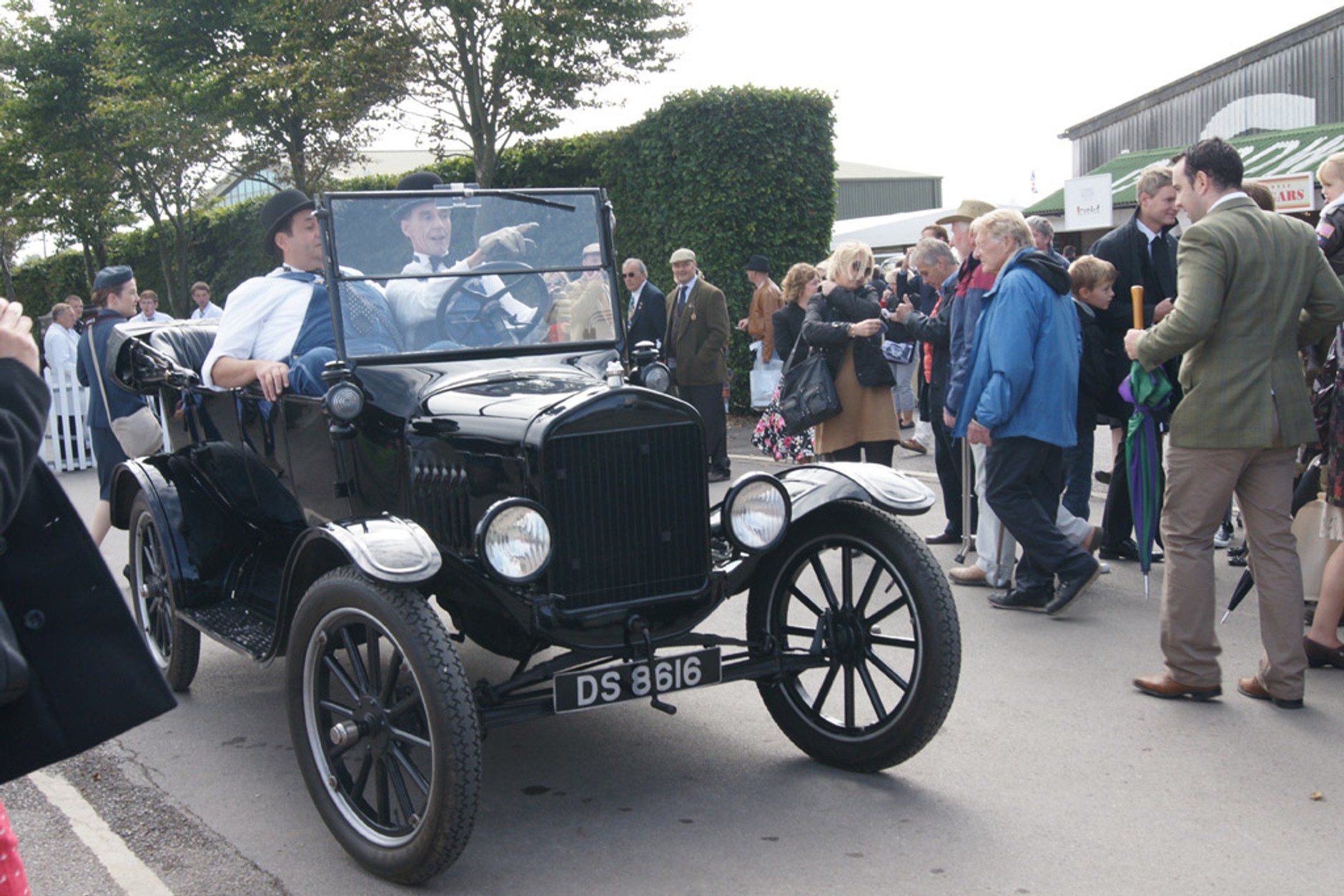 Goodwood Revival Meeting: magiczna podróż do przeszłości