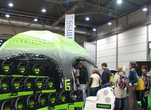 Nowości car audio: radia z płytą już nie kupisz