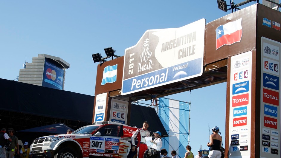Rajd Dakar 2011 już wystartował (galeria)