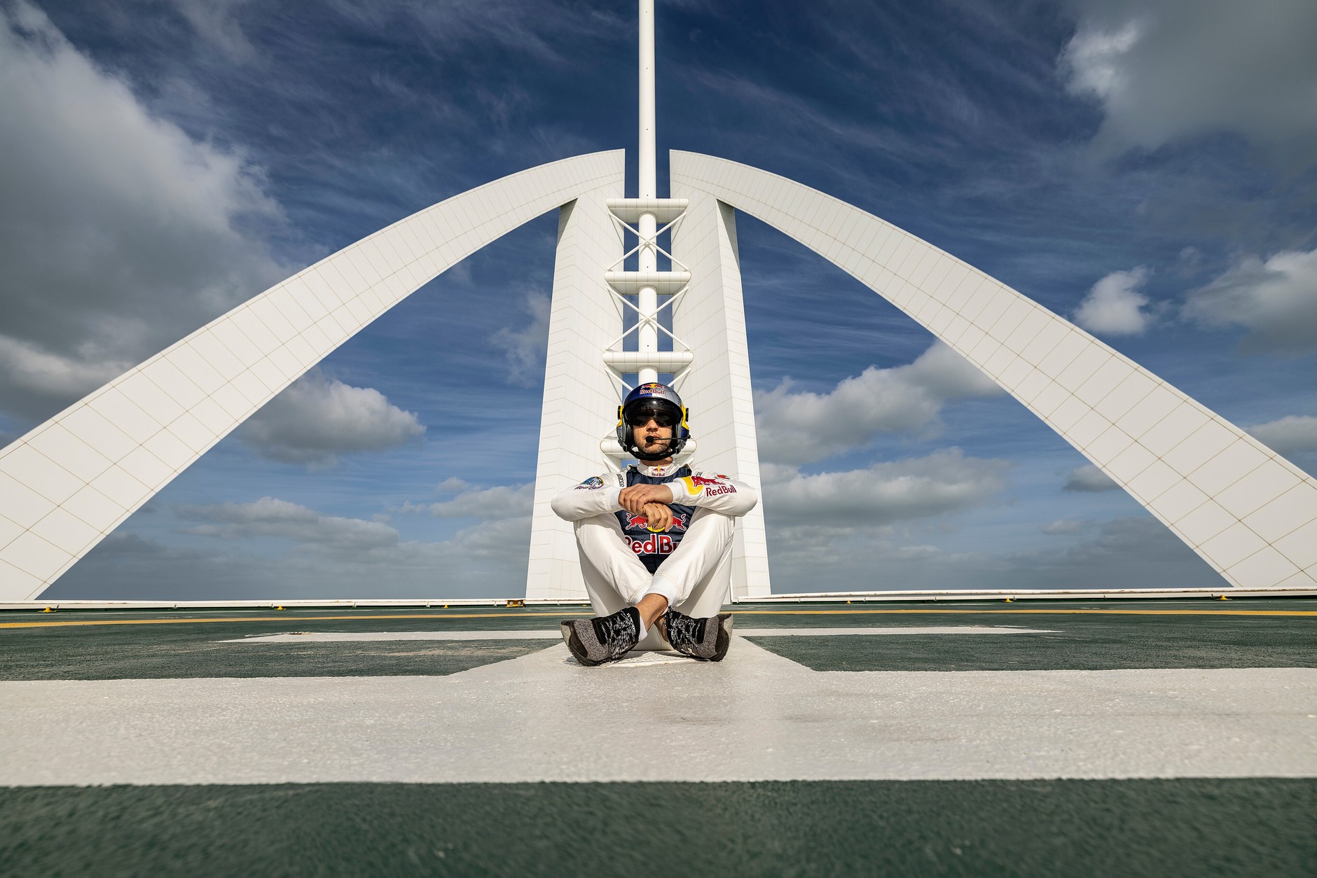 Łukasz Czepiela wylądował samolotem na lotnisku dla helikopterów