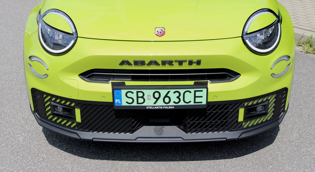 Abarth 600e Scorpionissima