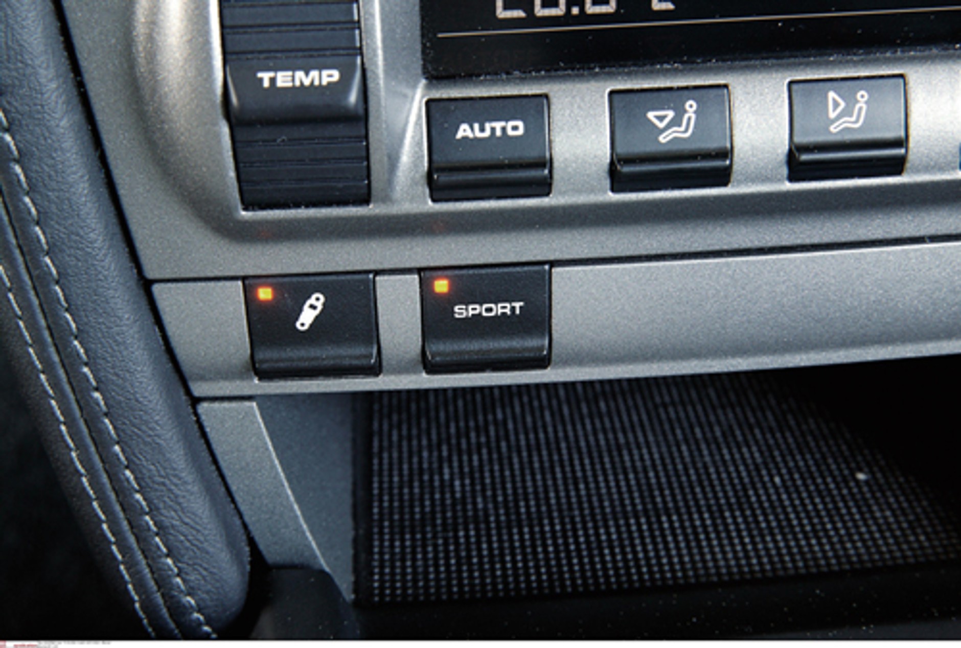 Lancer Evo IX kontra 911 GT3 - Ta sama frajda za 1/ 3 ceny?