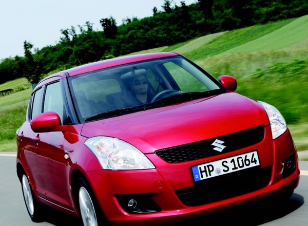 Suzuki Swift już w polskich salonach