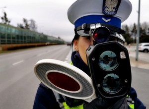 Policjanci z Białegostoku masowo "rozdawali" mandaty. Rekordzista jechał ponad dwa razy szybciej, niż wolno