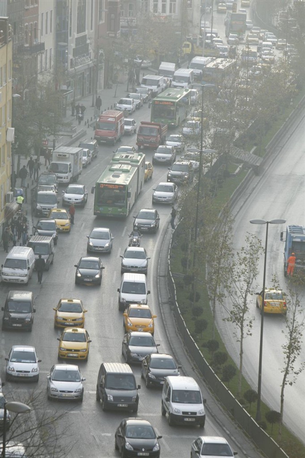 Jak chronić wysoko obciążony silnik przed zużyciem?