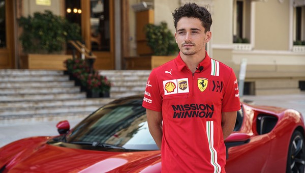 Charles Leclerc okradziony w trakcie spotkania z fanami F1. Stracił cenny zegarek