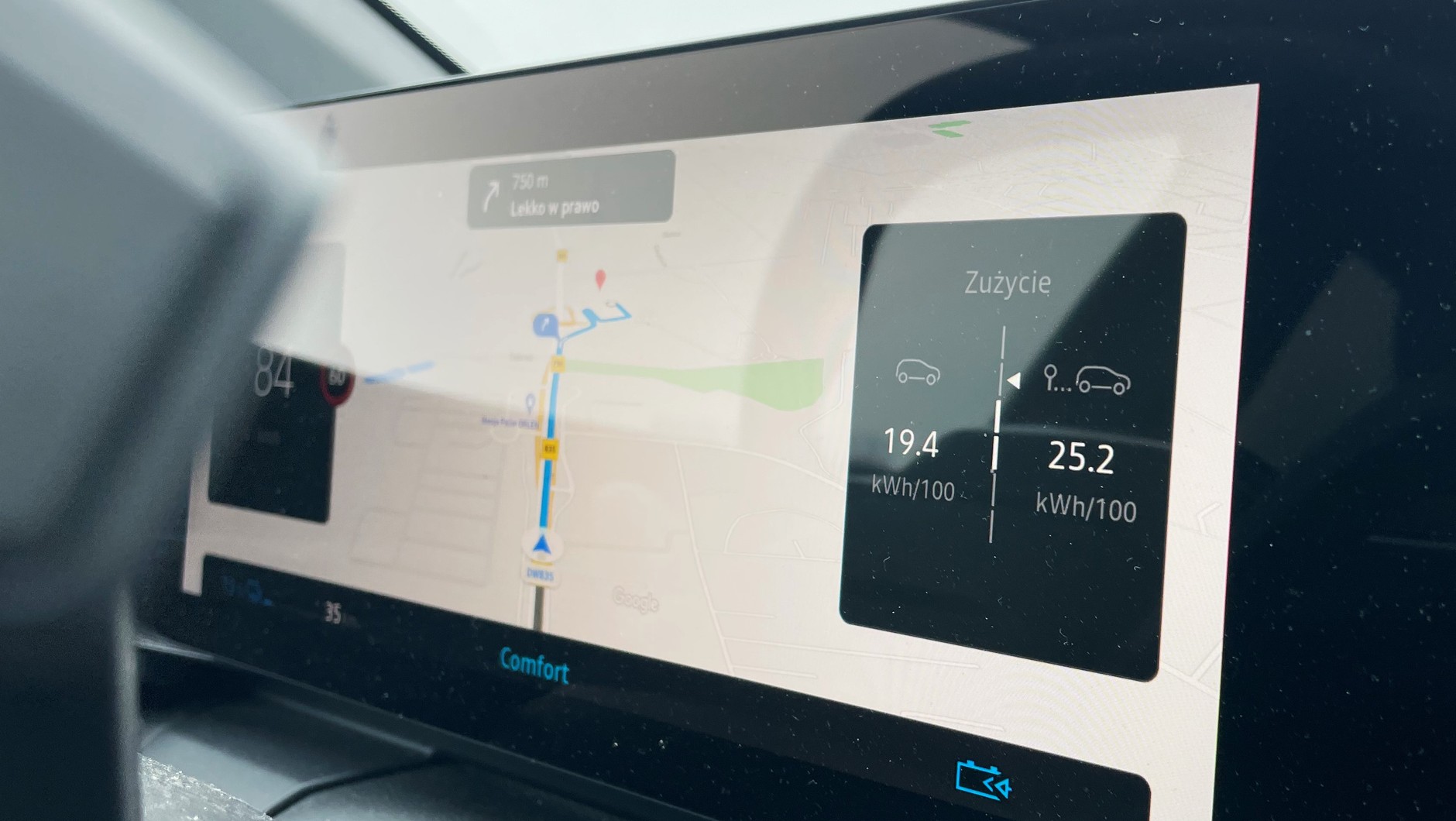 Średnie zużycie energii na zimowej trasie w Megane E-Tech