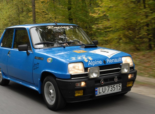 Renault 5 Alpine: Dziadek hot hatchy