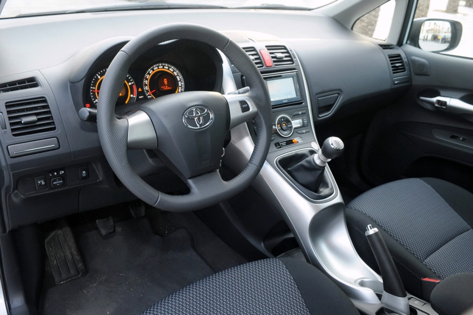 Toyota Auris po litingu