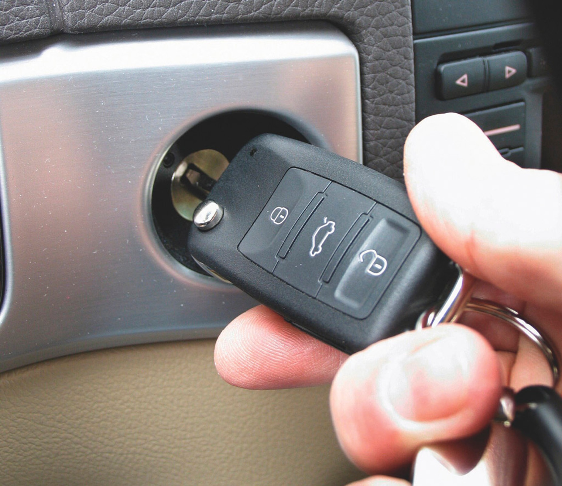 Test ładowarek do akumulatorów