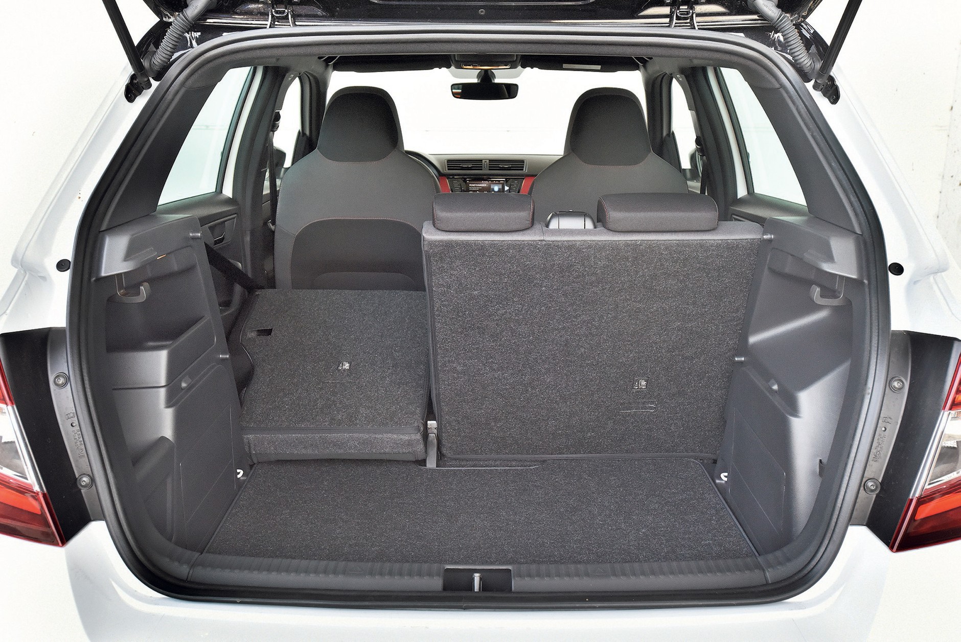 Małe, ale z pazurem - porównanie: Honda Jazz, Peugeot 208, Skoda Fabia i VW Polo