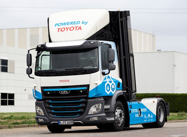 Toyota pracuje nad wykluczeniem diesli z ciężarówek. Technologia wodorowa jest już niemal gotowa