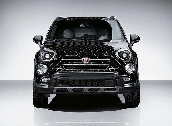 Pokazowy Fiat 500X Black Tie