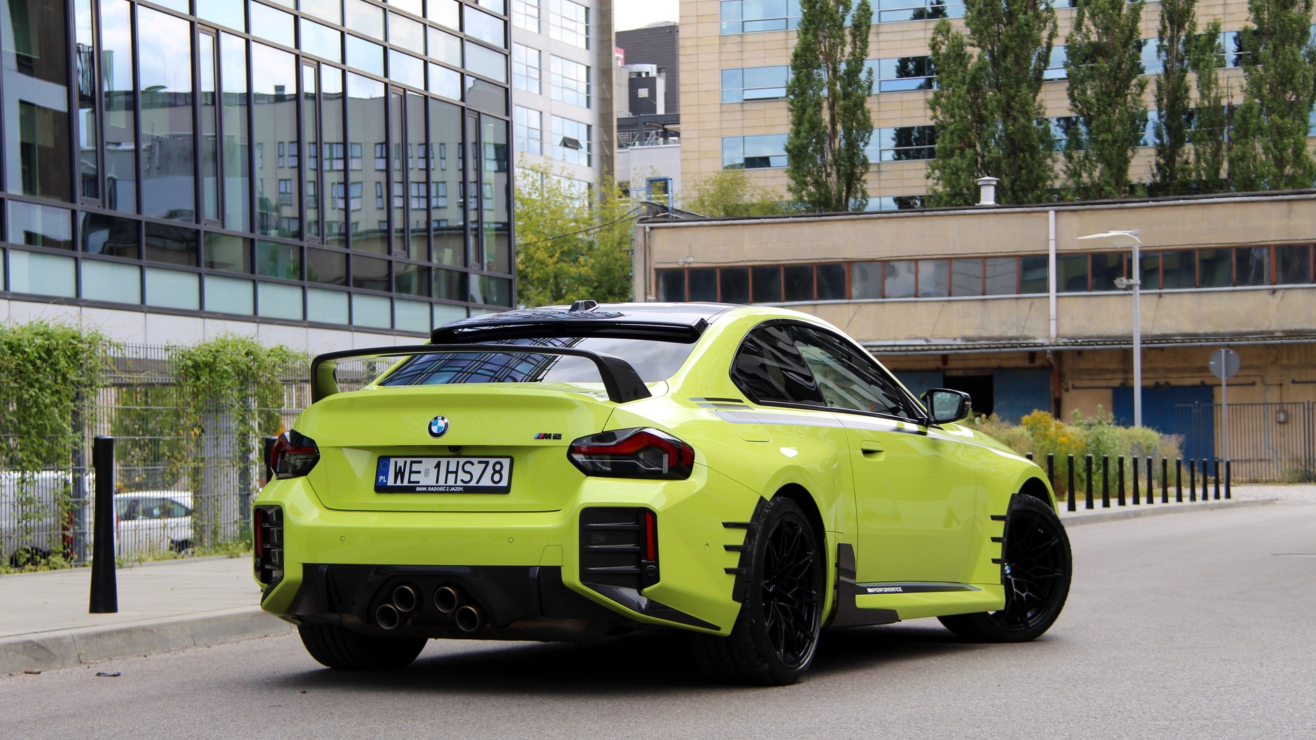 BMW M2 z akcesoriami M Performance