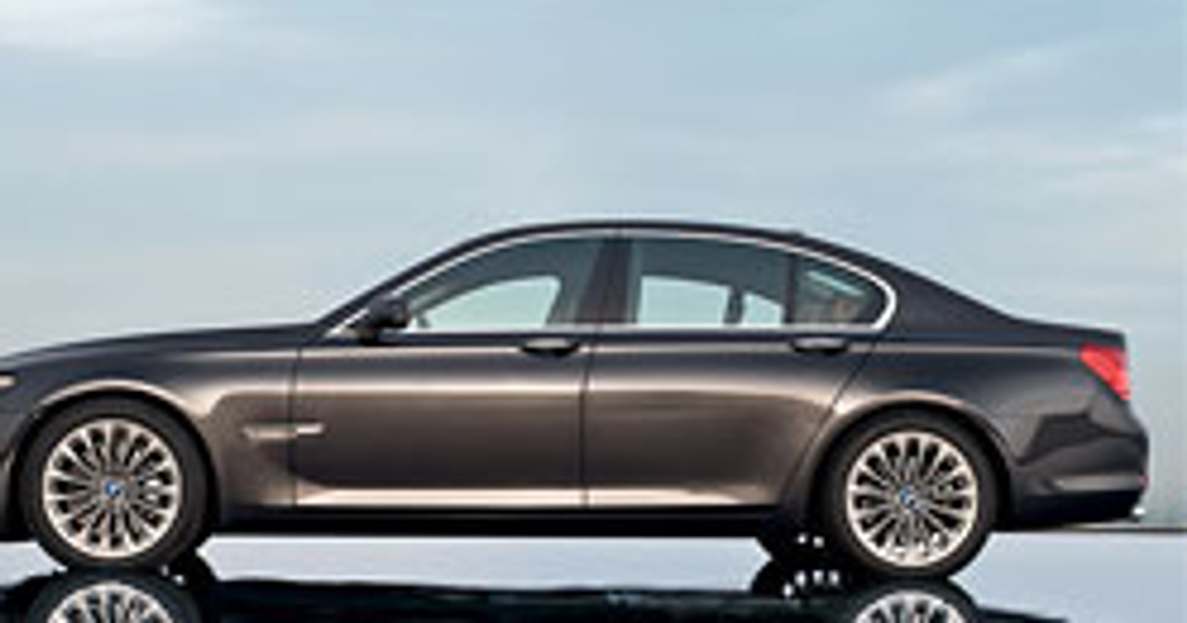 Nowe silniki dla BMW 7 w 2009 roku: 730i, 735d, 750Xi oraz 760i