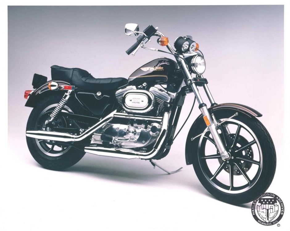 Model Hugger 1100