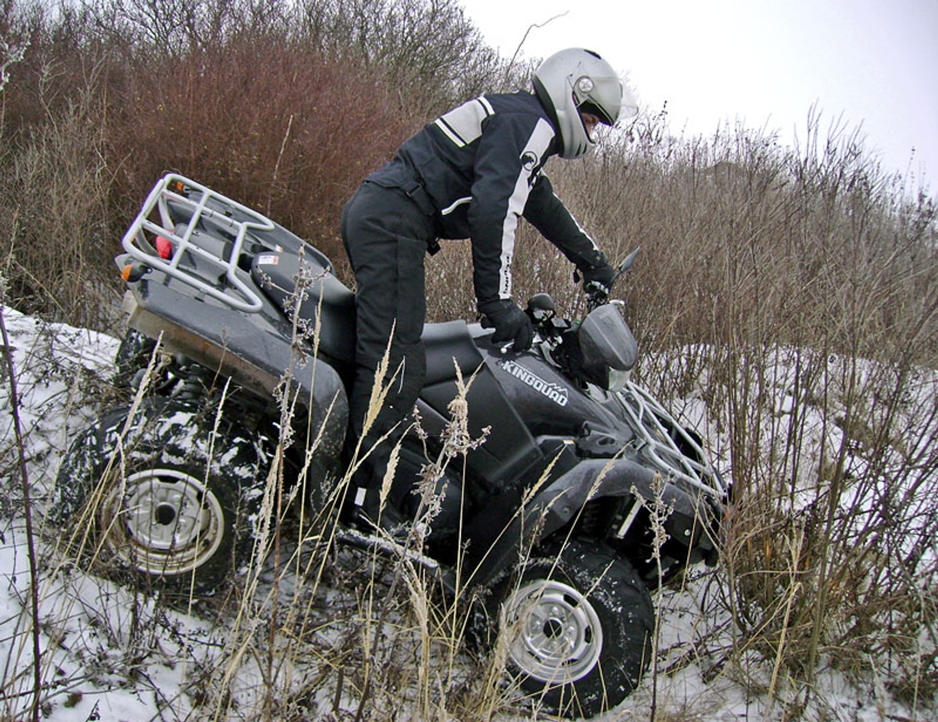 Suzuki Kingquad LTA 750 AXi LE 4x4 – śnieżne szaleństwo
