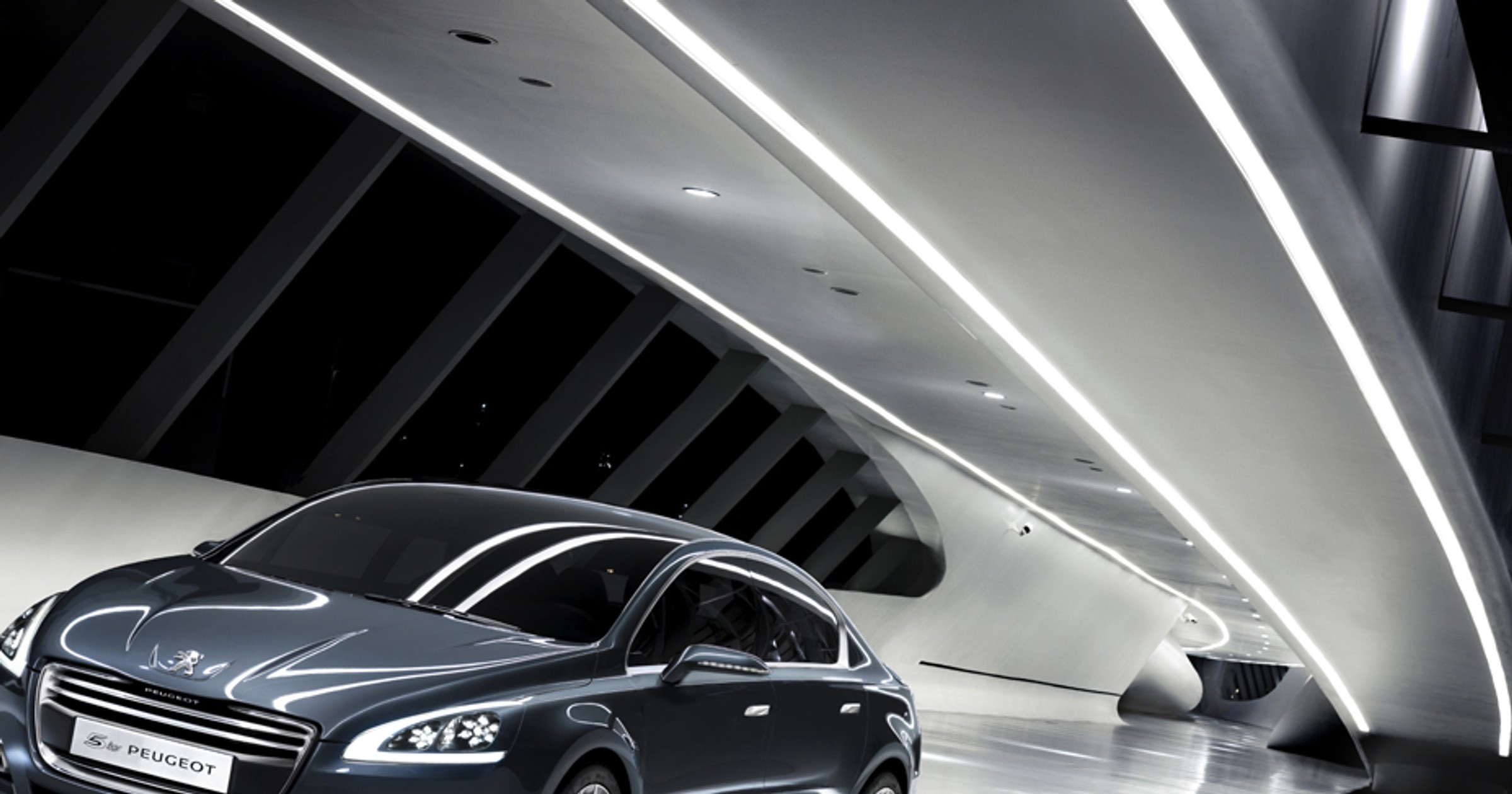Peugeot 5 Concept: Czy to następca Peugeota 407?