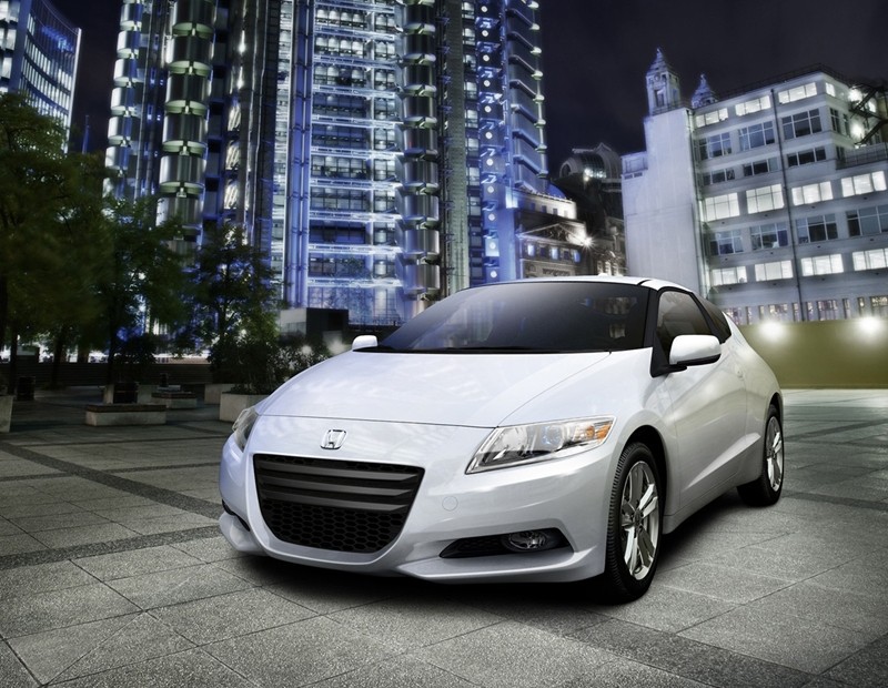 Honda CR-Z udaje drapieżcę, ale jest potulna jak baranek
