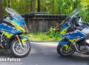 Wypadł busem z drogi i uciekł. Kierowca nie był pijany, chodziło o ładunek
