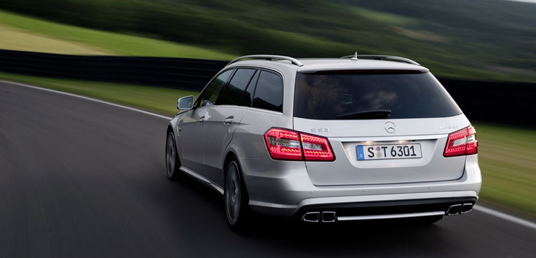 IAA Frankfurt 2009: Mercedes-Benz E 63 AMG T – pierwsze wrażenia, fotogaleria