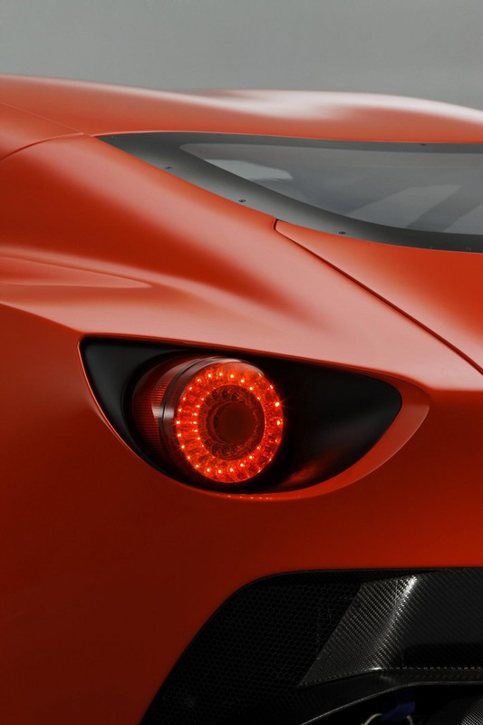 Aston Martin V12 Zagato trafi do produkcji
