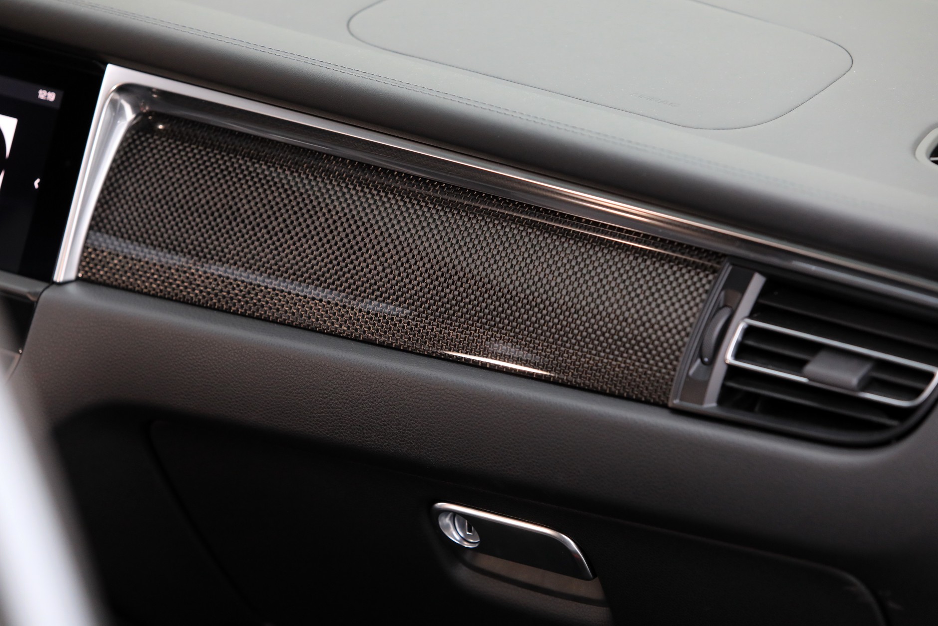 Porsche Macan T 2022 1. generacja 2. FL