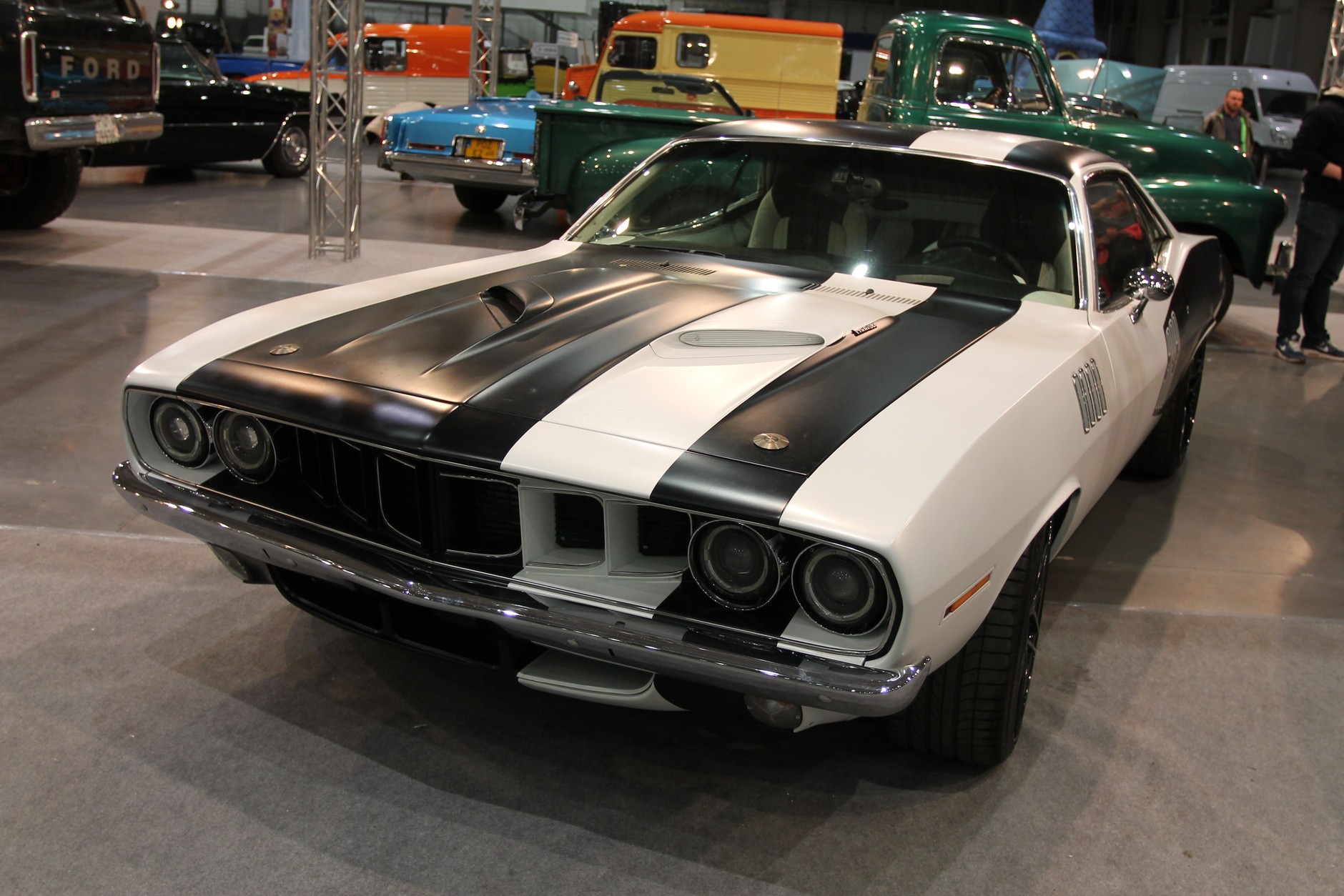 Retro Motor Show 2016