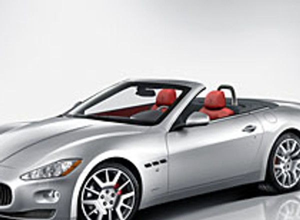 Zdjęcia szpiegowskie: Maserati Granturismo Spyder będzie coupe-kabrioletem