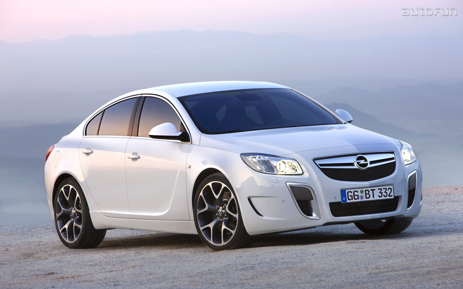 Opel Insignia OPC