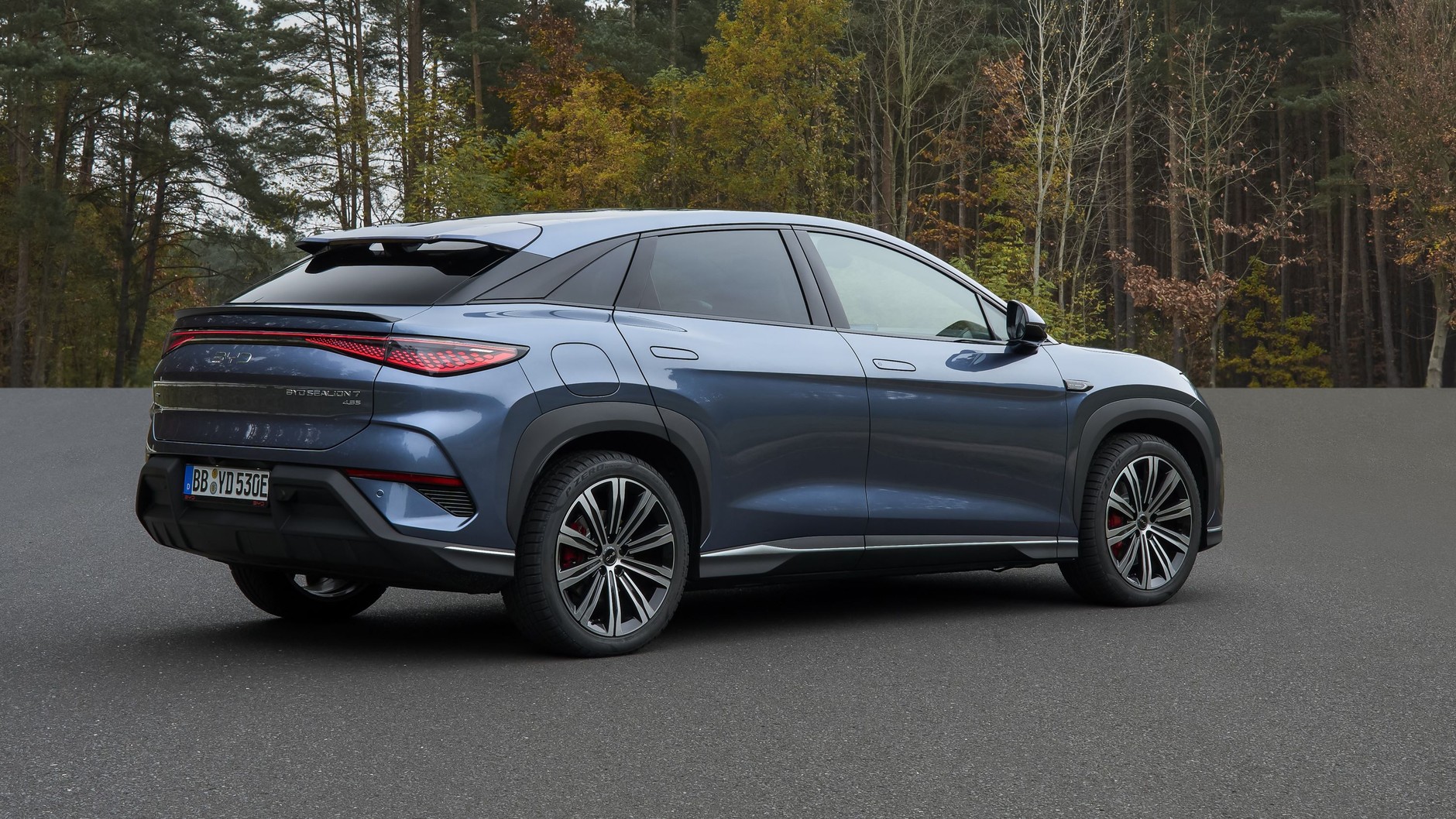 BYD Sealion 7