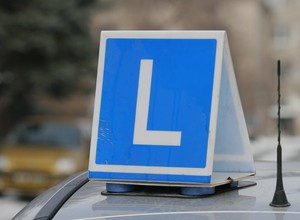 Jak bezstresowo zdać egzamin na prawo jazdy?