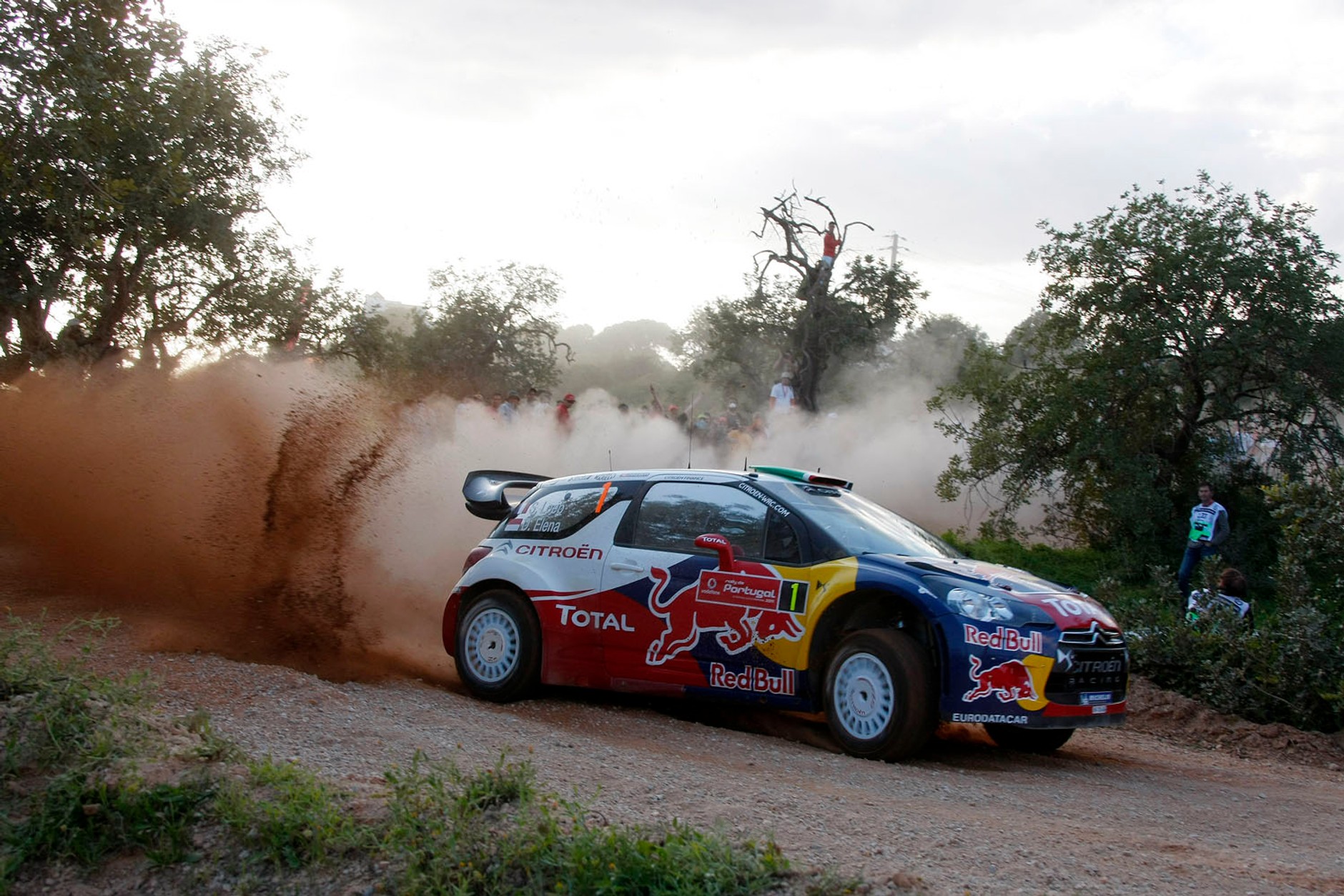 Rajd Portugalii 2011: Hirvonen wygrał superoes