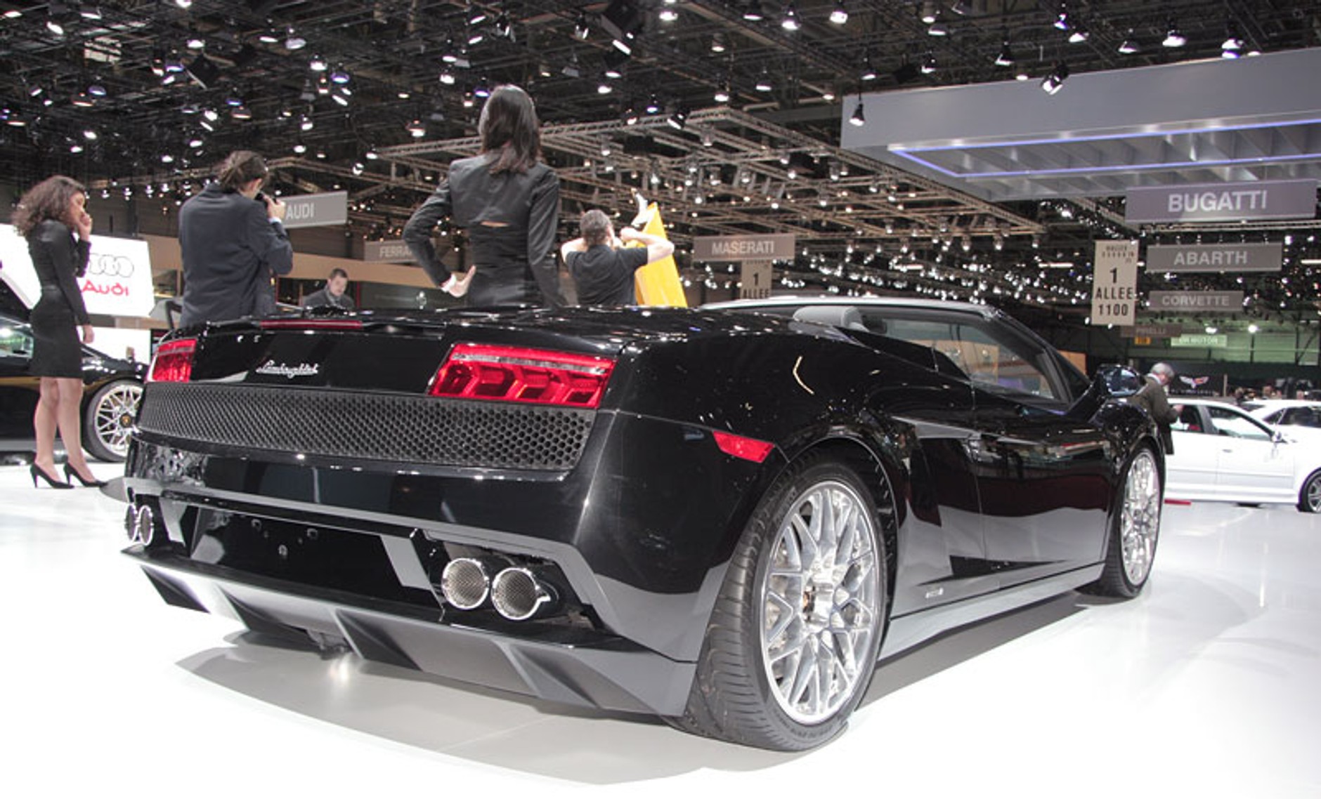 Genewa 2009: parada sportu i tuningu (fotogaleria)