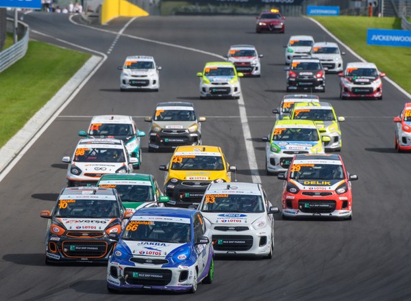 Kia Loto Race na Hungaroringu - wyścig pierwszy