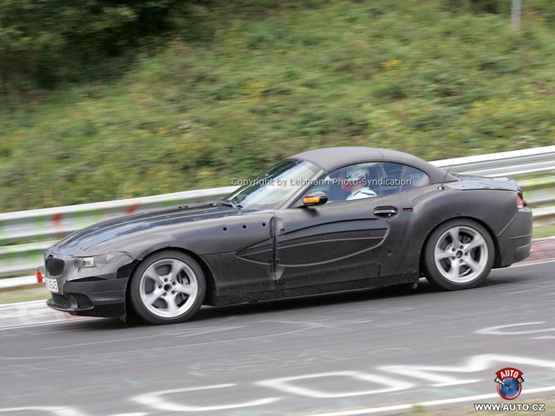 Zdjęcia szpiegowskie: Nowe BMW Z4 na Nürburgringu