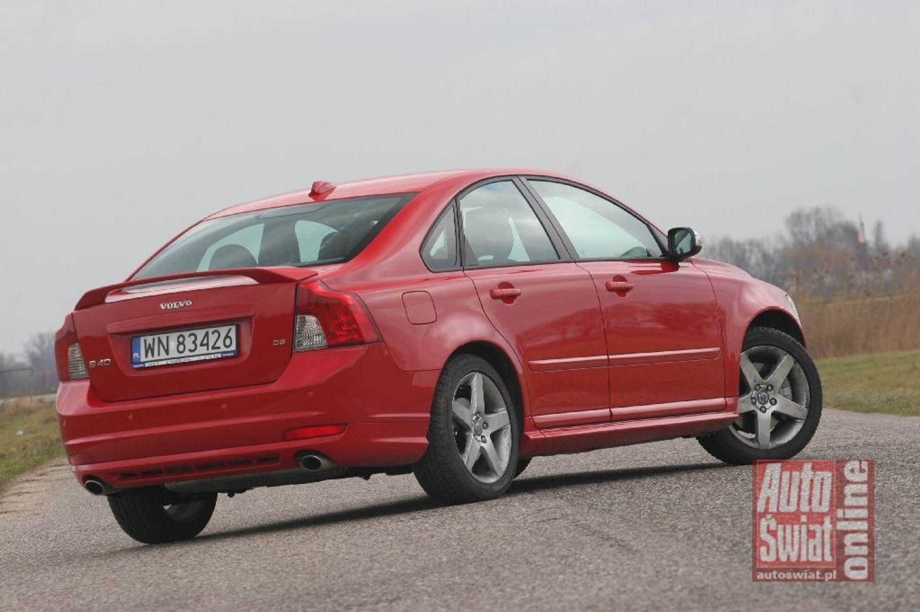 Volvo S40
