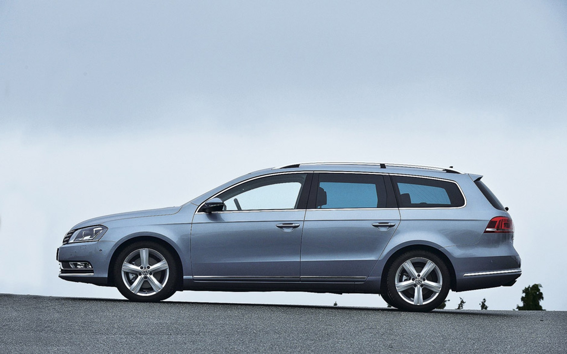 Mazda 6 kontra Volkswagen Passat: który model zostanie królem kombi?