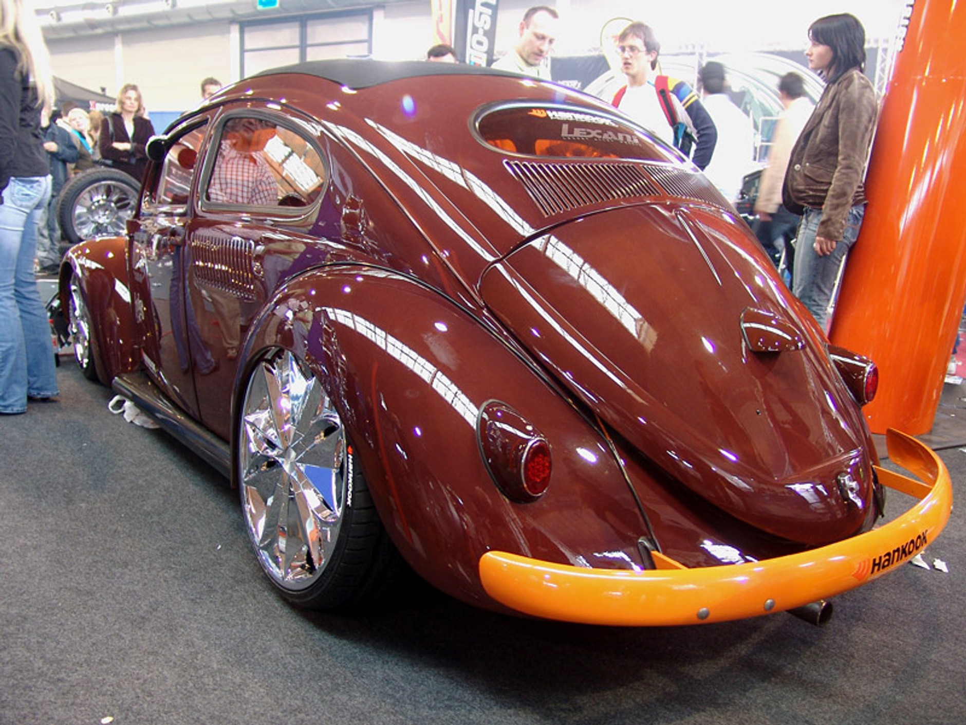 Tuning World Bodensee 2007: dziewczyny i samochody (fotogaleria)