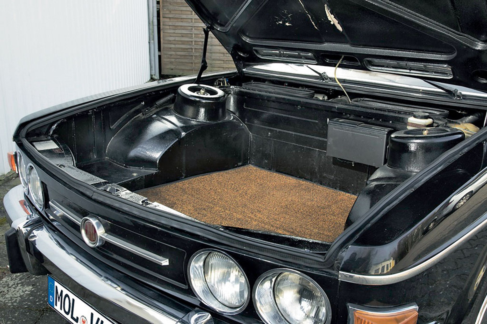 Tatra T613 - Technokrata z  Czechosłowacji