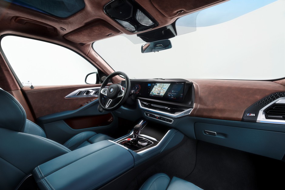 BMW XM (od 2022 r.)