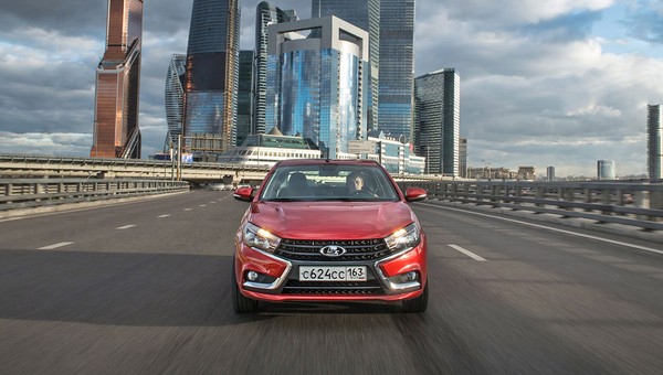 Rosyjska Łada trafi w ręce chińskich firm? Renault ma z nią gigantyczne problemy