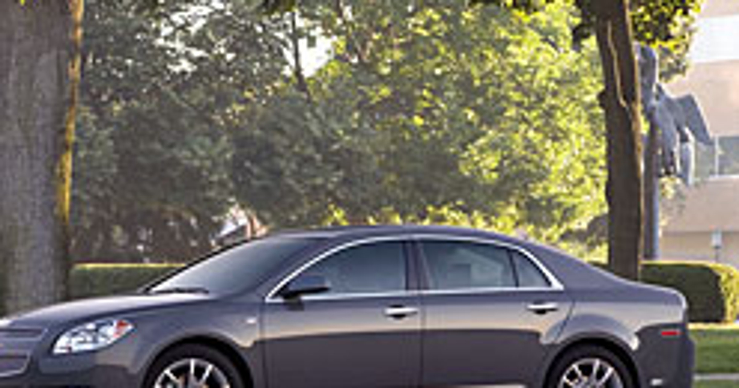 Chevrolet Malibu LTZ: po raz pierwszy z 4-cylindrowym silnikiem i 6-biegowym automatem
