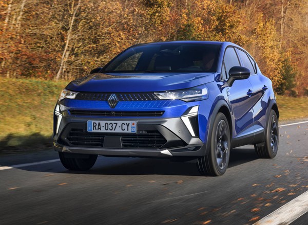 Renault Captur po liftingu wygląda jak zupełnie nowe auto. Francuzi dali czadu
