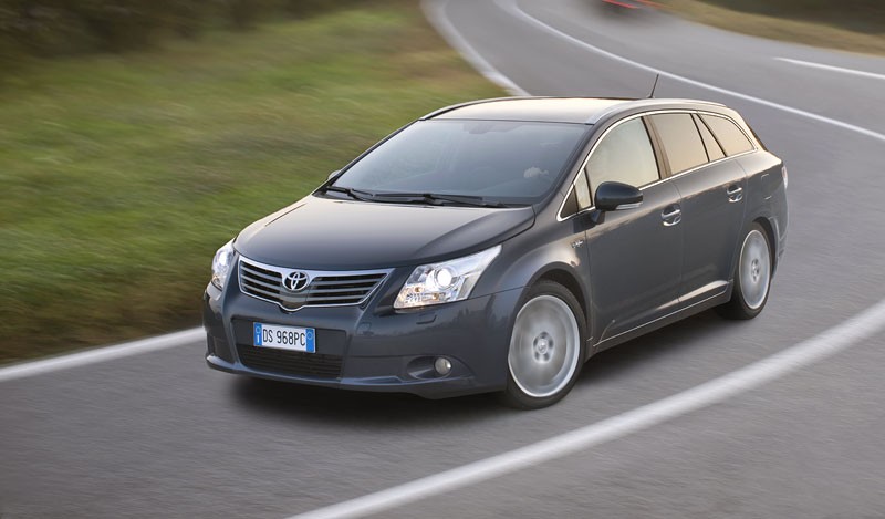 Toyota Avensis: pierwsze wrażenia z jazdy