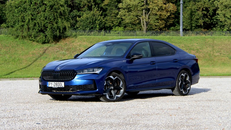 Skoda Superb 2.0 TSI 4x4 Sportline