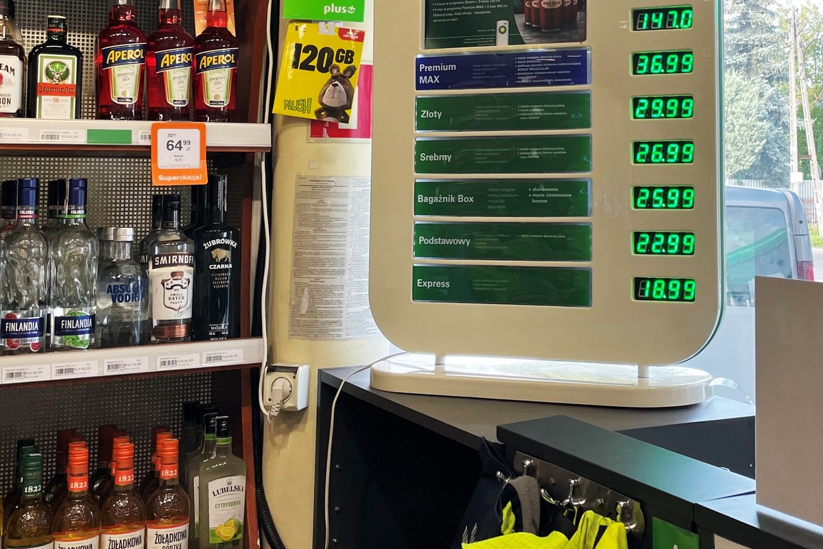Alkohol może zniknąć ze stacji paliw. Ministerstwo Zdrowia chce zmian